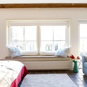 Jackie O Bed & Breakfast